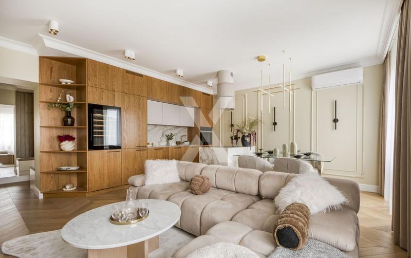 Unikalny apartament w Śródmieściu Południowym - Plac Konstytucji 6